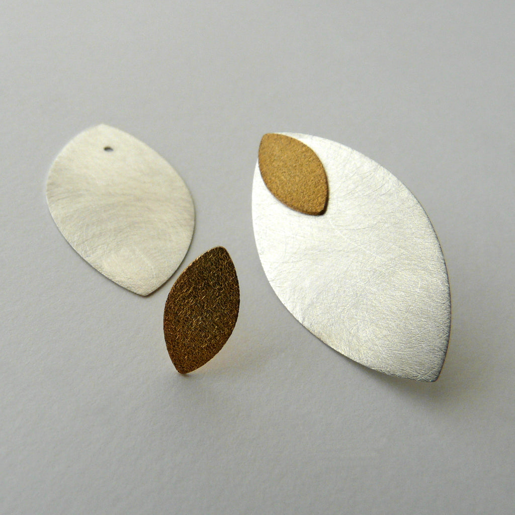 Magnolia Leaf